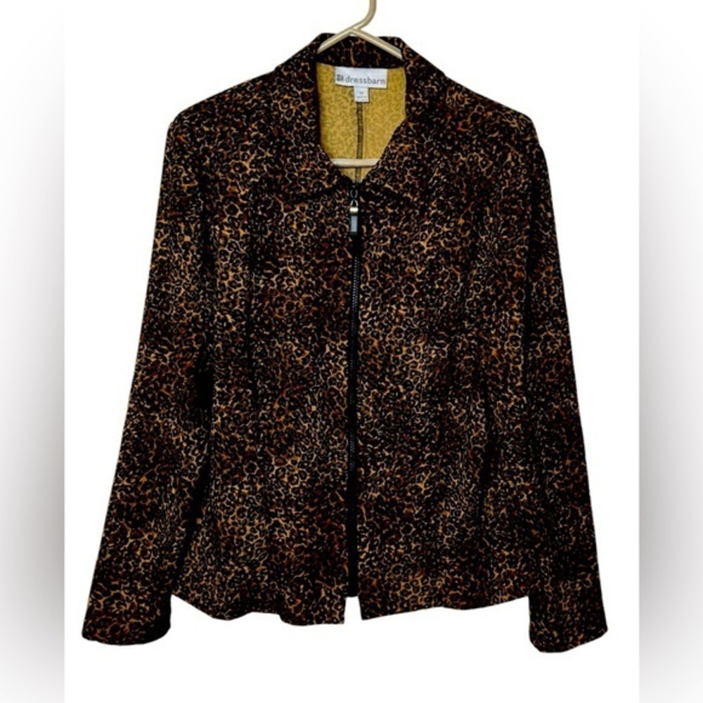 DRESSBARN Dress Barn Cheetah Print Jacket Size 14
(Jacket only)